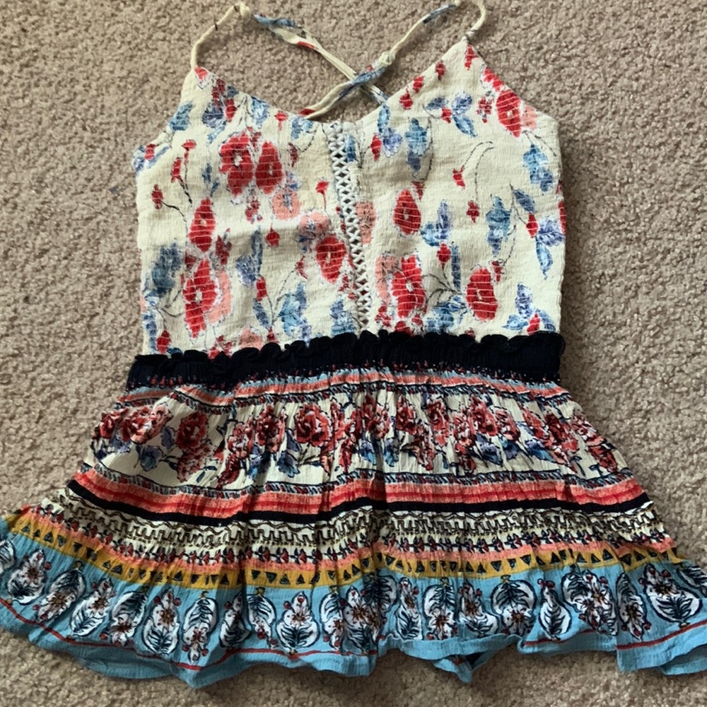 Cute top from Patrons of peace xS